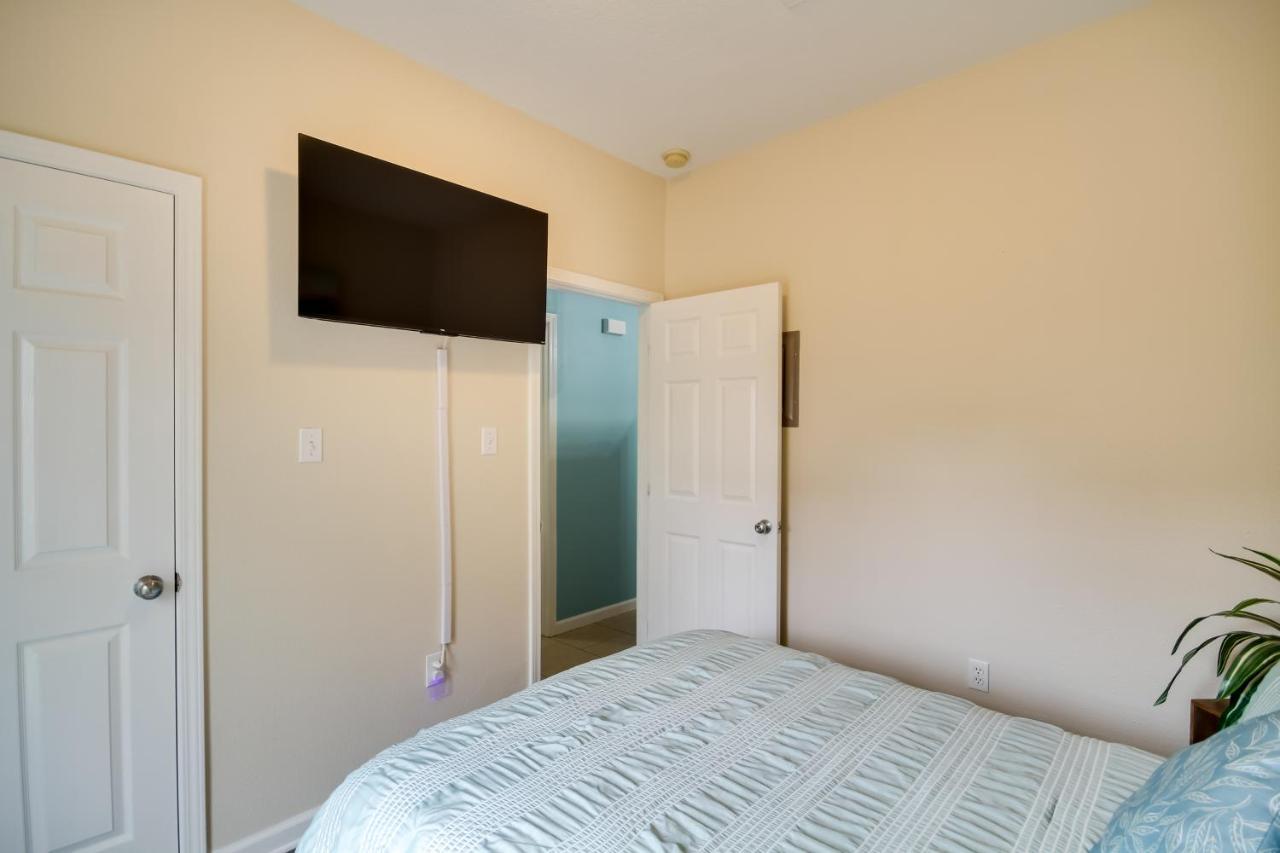 Gulfport Retreat With Pool Access 4 Mi To Aquarium Villa Eksteriør billede