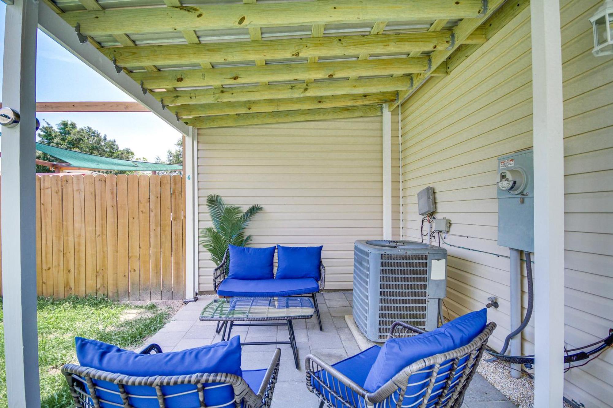 Gulfport Retreat With Pool Access 4 Mi To Aquarium Villa Eksteriør billede